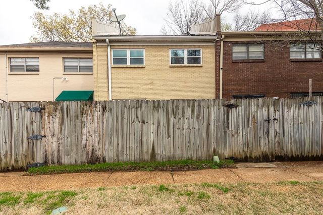 863 S Yates Rd Apt 3, Memphis, TN 38120