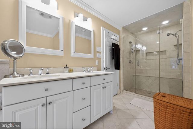 4873 CHURCH RD, Mount Laurel, NJ 08054