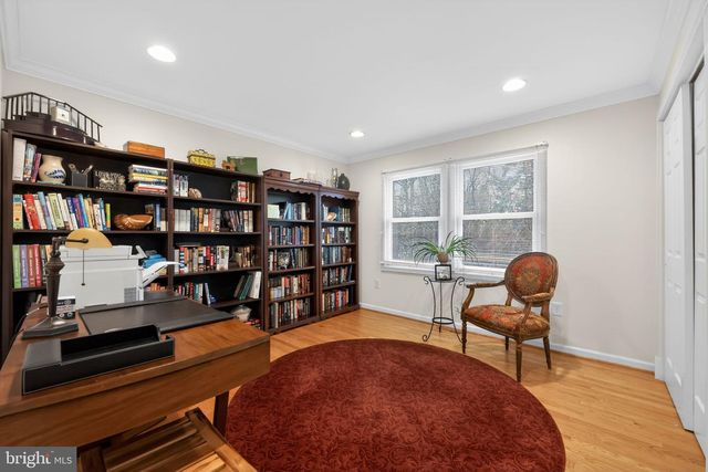 4873 CHURCH RD, Mount Laurel, NJ 08054