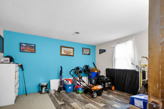 661 - 663 Coleman Street Se, Gaines Twp, MI 49548