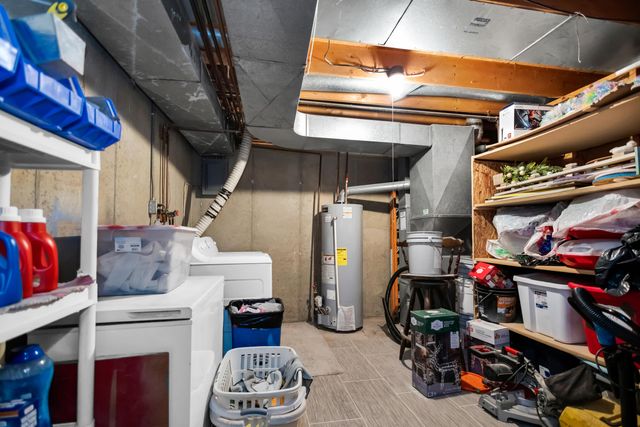 661 - 663 Coleman Street Se, Gaines Twp, MI 49548