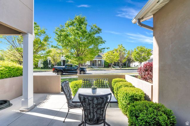 10536 S TOPVIEW RD, South Jordan, UT 84009