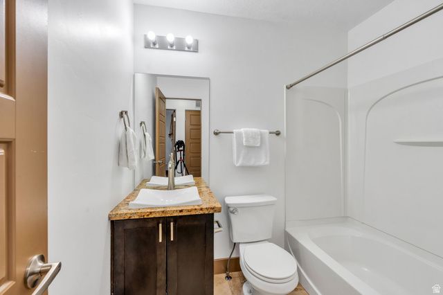 10536 S TOPVIEW RD, South Jordan, UT 84009