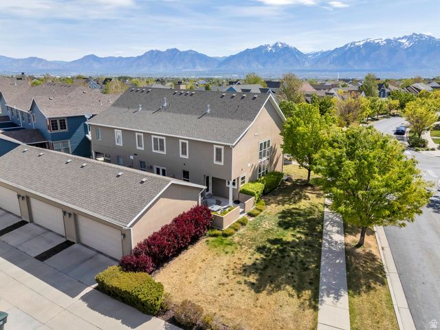 10536 S TOPVIEW RD, South Jordan, UT 84009