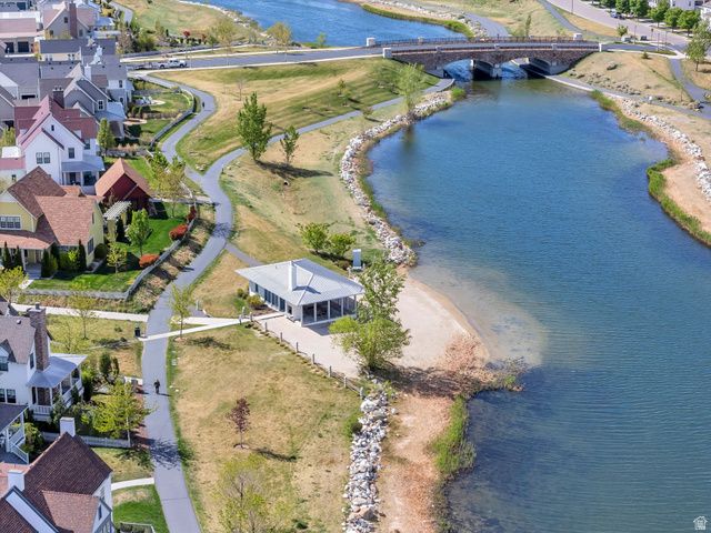 10536 S TOPVIEW RD, South Jordan, UT 84009