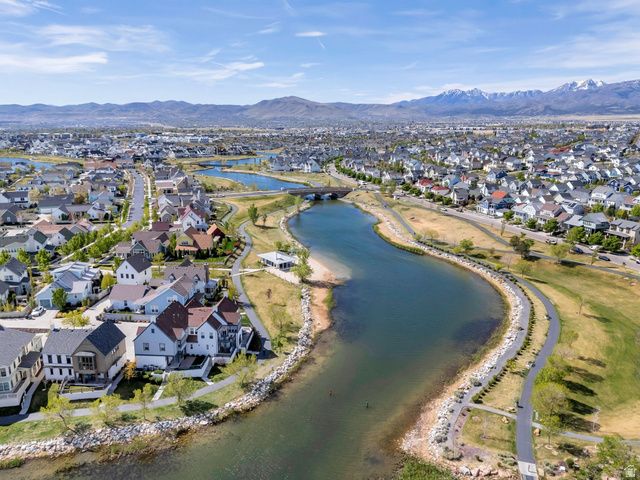 10536 S TOPVIEW RD, South Jordan, UT 84009