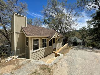 29255 Hemlock Drive, Cedar Glen, CA 92321