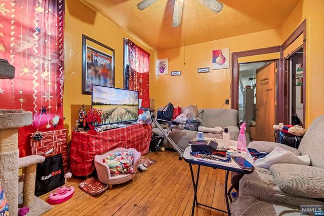 1439 46th Street, North Bergen, NJ 07047