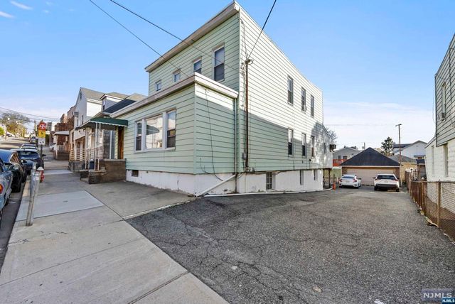 1439 46th Street, North Bergen, NJ 07047