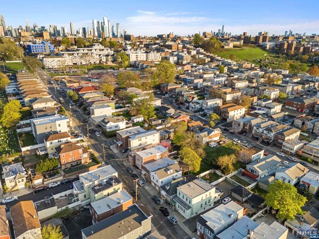 1439 46th Street, North Bergen, NJ 07047