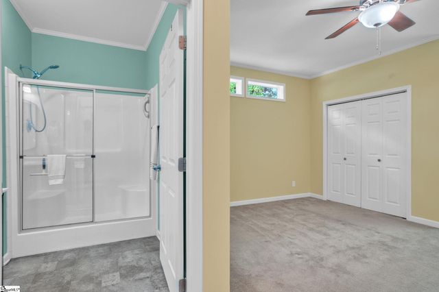 189 Friendly Circle, Saluda, NC 28773