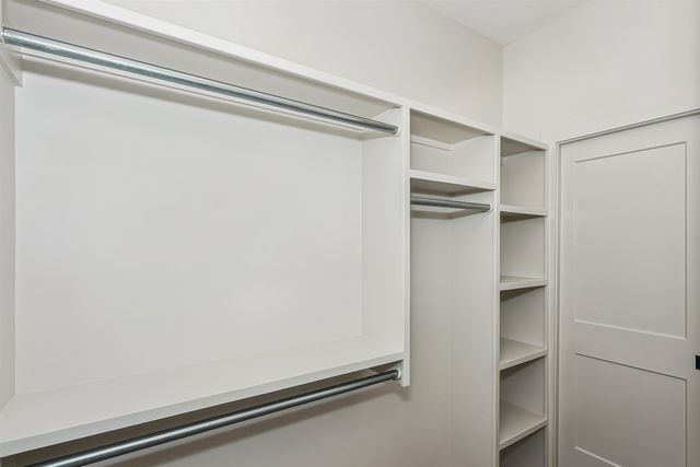 1113 W Trek Cir, Goddard, KS 67052