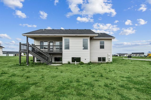 1113 W Trek Cir, Goddard, KS 67052