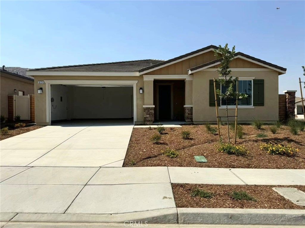 19729 Sunkissed Ridge Dr, Riverside, CA 92507