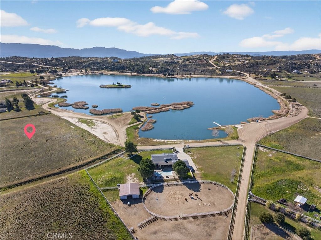Image 15 of property listing at 5841 Indian Hill Trail, Aguanga, CA 92536