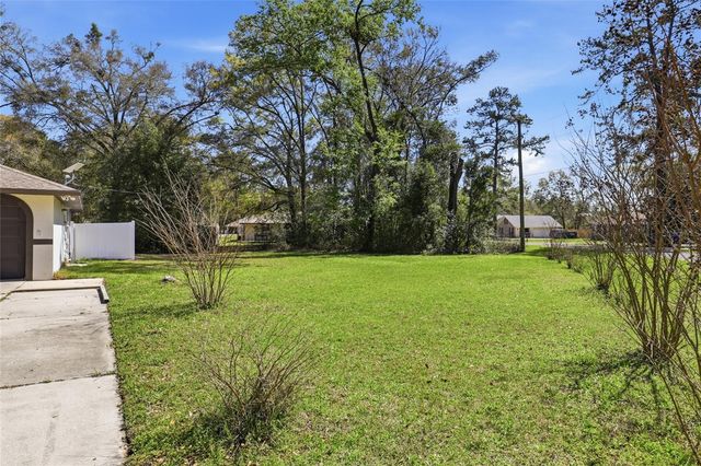 611 NE 10TH BOULEVARD, Williston, FL 32696