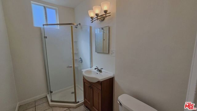 6141 Hazeltine Avenue, Van Nuys, CA 91401