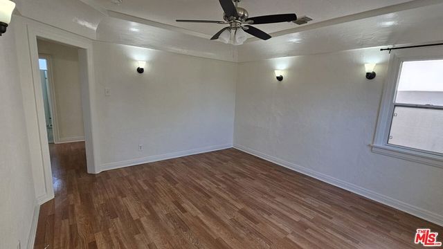 6141 Hazeltine Avenue, Van Nuys, CA 91401