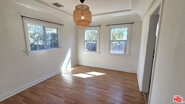 6141 Hazeltine Avenue, Van Nuys, CA 91401