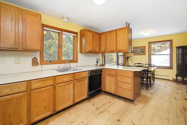 41 Liberty Street, Acton, MA 01720