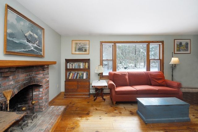 41 Liberty Street, Acton, MA 01720