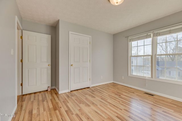 1032 Carrington Court, Kingsport, TN 37660