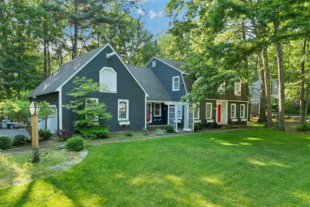 9 Meadowview Drive, Plaistow, NH 03865