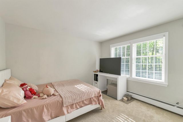 9 Meadowview Drive, Plaistow, NH 03865
