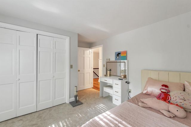9 Meadowview Drive, Plaistow, NH 03865