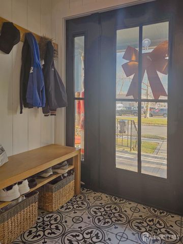 10 N 8th N Avenue, Highland Park, NJ 08904