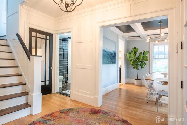 10 N 8th N Avenue, Highland Park, NJ 08904