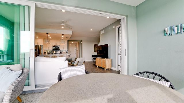 379 ARUBA CIRCLE 303, Bradenton, FL 34209