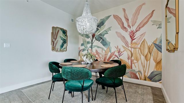 379 ARUBA CIRCLE 303, Bradenton, FL 34209