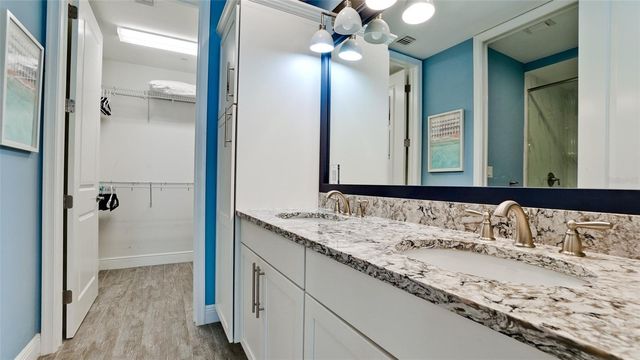 379 ARUBA CIRCLE 303, Bradenton, FL 34209