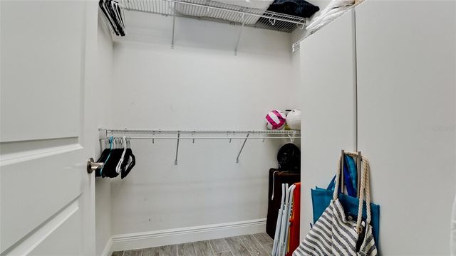 379 ARUBA CIRCLE 303, Bradenton, FL 34209