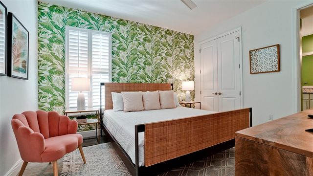 379 ARUBA CIRCLE 303, Bradenton, FL 34209