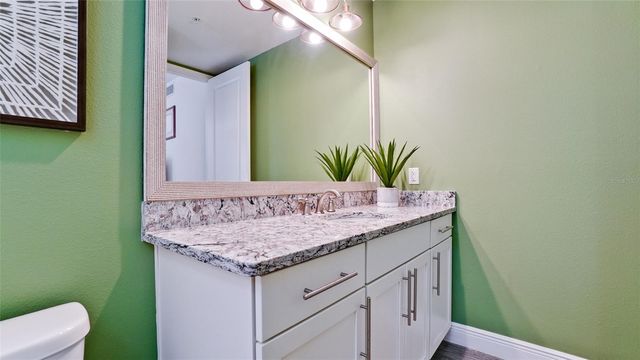 379 ARUBA CIRCLE 303, Bradenton, FL 34209