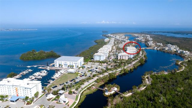 379 ARUBA CIRCLE 303, Bradenton, FL 34209