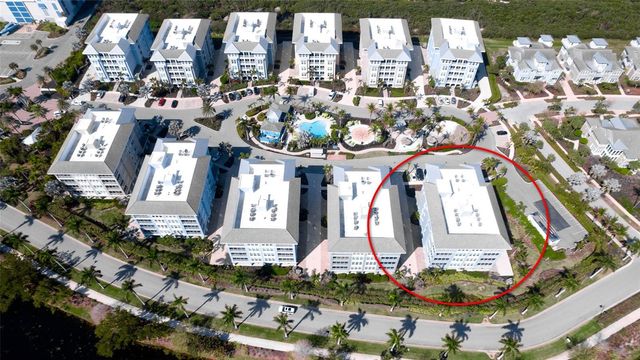 379 ARUBA CIRCLE 303, Bradenton, FL 34209