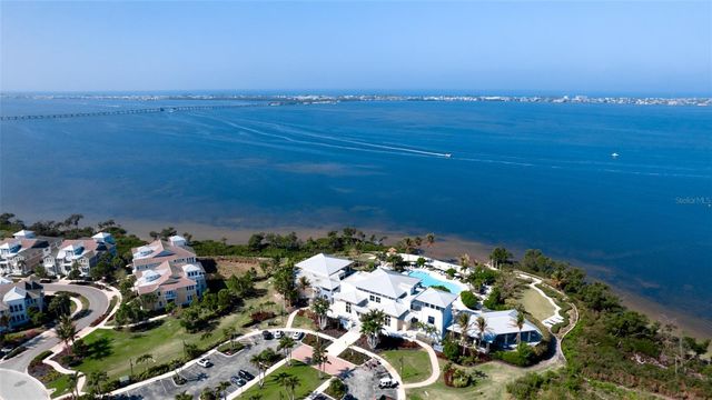 379 ARUBA CIRCLE 303, Bradenton, FL 34209