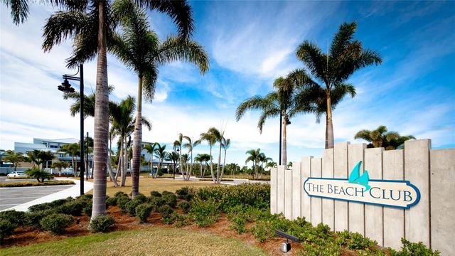 379 ARUBA CIRCLE 303, Bradenton, FL 34209