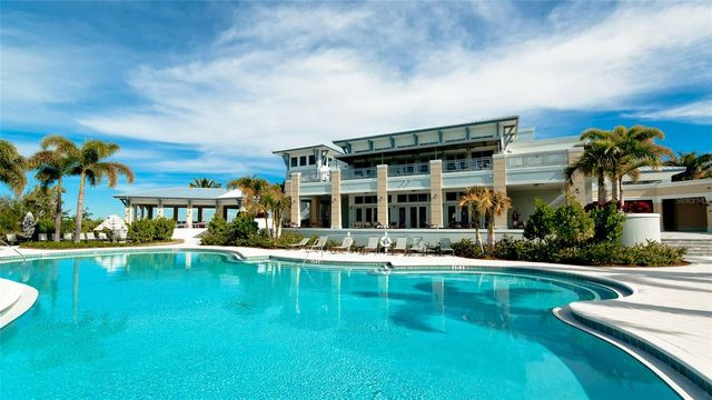 379 ARUBA CIRCLE 303, Bradenton, FL 34209