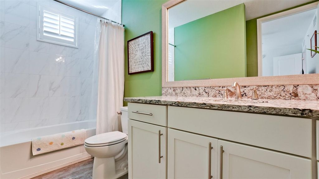 Image 35 of property listing at 379 ARUBA CIRCLE 303, Bradenton, FL 34209