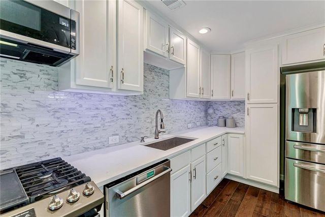 1 Plantation NE Drive B, Atlanta, GA 30324