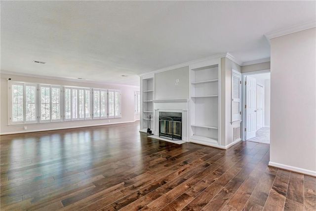 1 Plantation NE Drive B, Atlanta, GA 30324