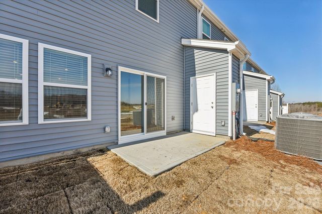9036 Foggy Brook Loop, Charlotte, NC 28216