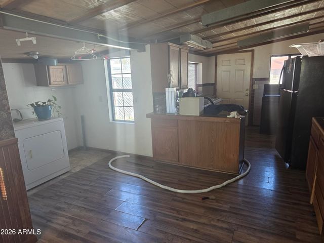 741 E MONROE Street, Globe, AZ 85501