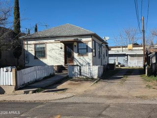 741 E MONROE Street, Globe, AZ 85501