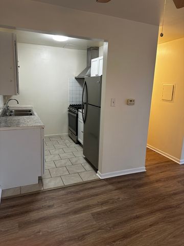 3 E Dundee Quarter Drive 307, Palatine, IL 60074