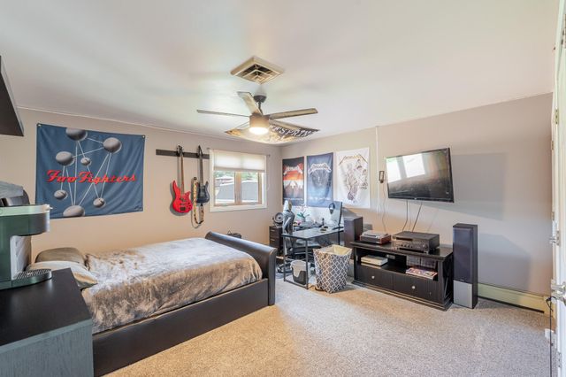 1813 Forest Lane, Crown Point, IN 46307
